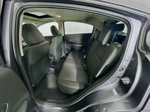 Used 2018 Honda HR-V EX image 27