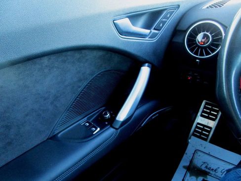 Used 2016 Audi TT 2.0T w/ Technology Package image 27