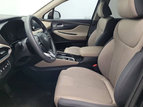 Used 2019 Hyundai Santa Fe SE image 17