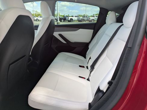 Used 2026 Tesla Model Y Long Range AWD/4WD image 14
