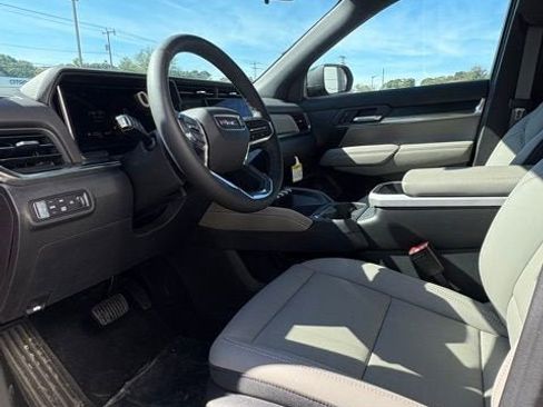 New 2026 GMC Terrain Elevation w/ Elevation Premium Package image 16