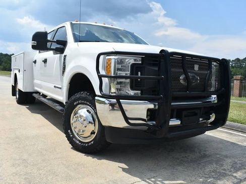 Used 2017 Ford F350 XL w/ Power Equipment Group image 1