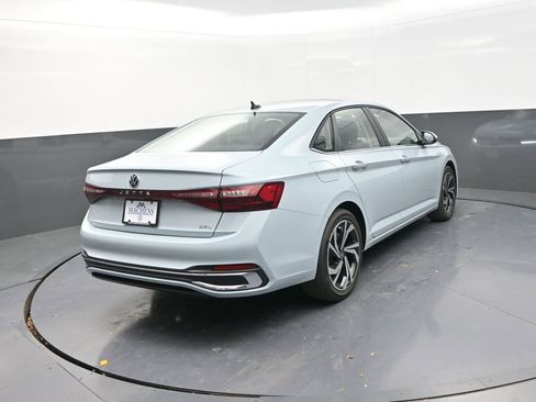 New 2026 Volkswagen Jetta SEL image 8