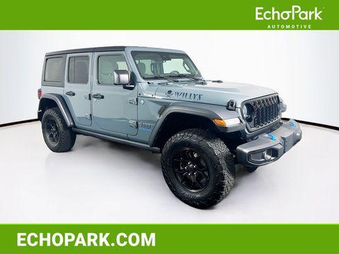 Used 2024 Jeep Wrangler Unlimited AWD/4WD image 1