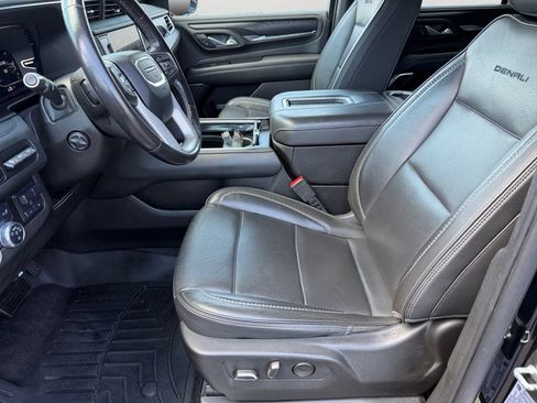 Used 2022 GMC Yukon Denali AWD/4WD image 24