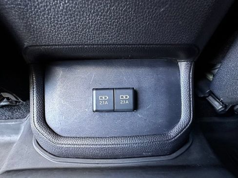 Used 2021 Toyota Highlander XSE AWD/4WD image 26