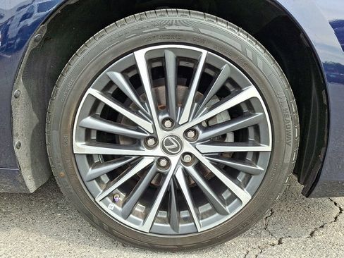 Used 2022 Lexus ES 350 w/ Premium Package FWD image 8