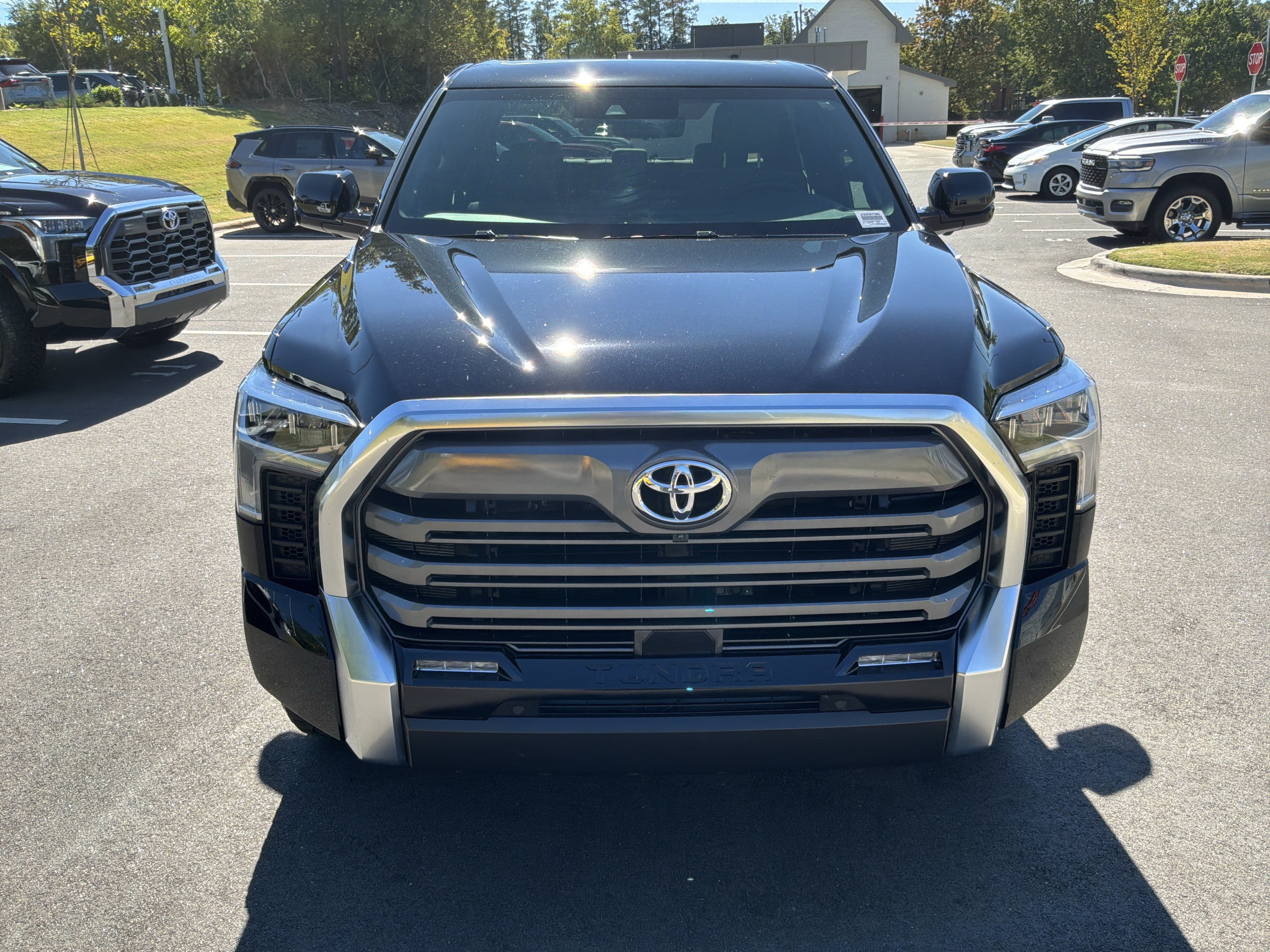 Used 2025 Toyota Tundra Limited AWD/4WD image 3