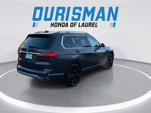 Used 2021 BMW X7 xDrive40i w/ Executive Package image 8