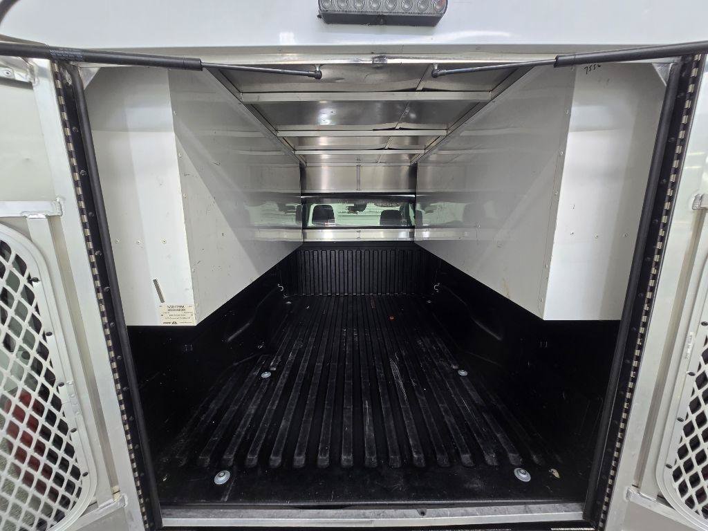 Used 2020 Toyota Tacoma SR RWD image 6