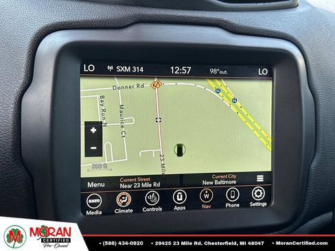 Used 2020 Jeep Renegade Limited w/ UConnect 8.4 Nav Group AWD/4WD image 22