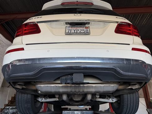 Used 2014 Mercedes-Benz GL 450 4MATIC image 46