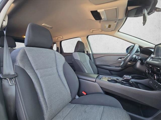 Used 2021 Nissan Rogue SV FWD image 19