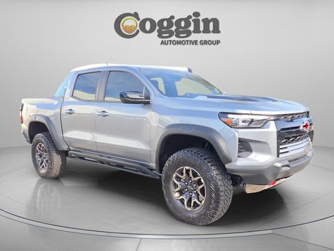 Used 2024 Chevrolet Colorado ZR2 image 8