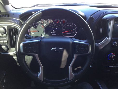 Used 2022 Chevrolet Silverado 1500 LT Trail Boss image 16