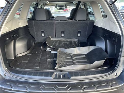 Used 2021 Subaru Forester Premium image 23