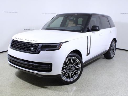 New 2026 Land Rover Range Rover SE image 1