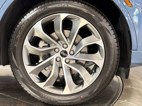 New 2026 Lincoln Aviator AWD image 24