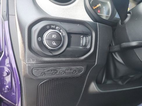 New 2026 Jeep Gladiator Sport AWD/4WD image 14