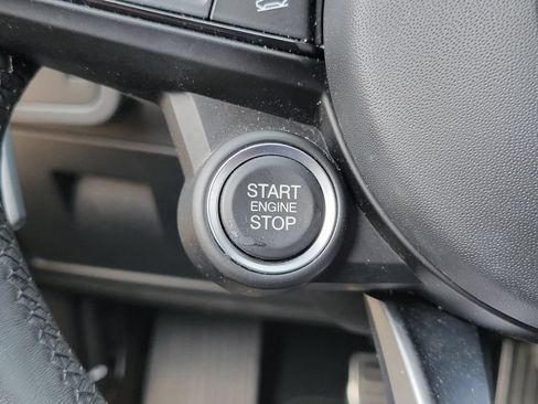 Used 2024 Alfa Romeo Stelvio Sprint RWD image 11