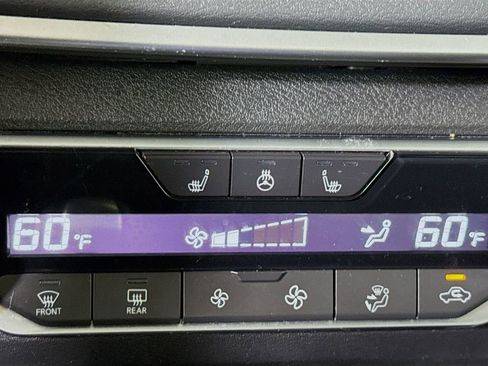 Used 2019 Nissan Altima 2.5 SV AWD/4WD image 11