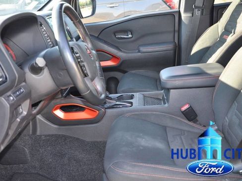 Used 2022 Nissan Frontier Pro-X image 10