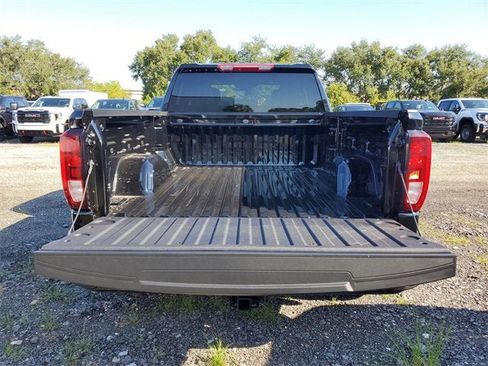 New 2026 GMC Sierra 1500 Pro w/ Graphite Edition image 8