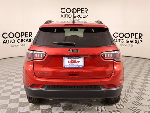Used 2026 Jeep Compass Latitude w/ Quick Order Package 29K AWD/4WD image 21