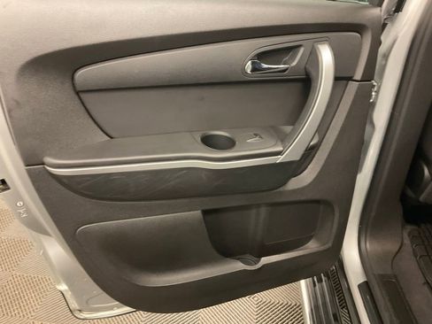 Used 2012 GMC Acadia SLT image 28