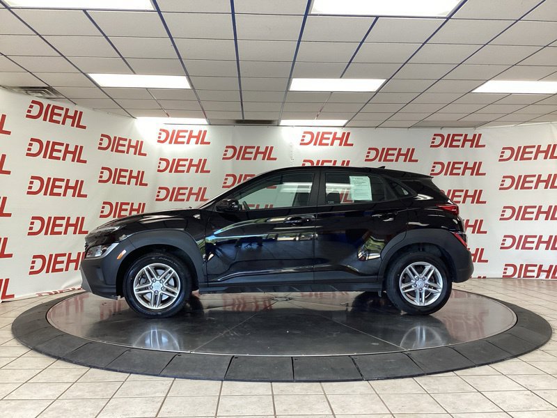 Used 2023 Hyundai Kona SE AWD/4WD image 4