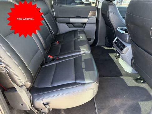 Used 2023 Ford F150 Lightning XLT image 17