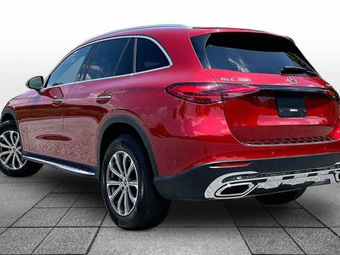 Used 2023 Mercedes-Benz GLC 300 4MATIC image 4
