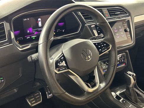 Used 2023 Volkswagen Tiguan SE R-Line AWD/4WD image 14