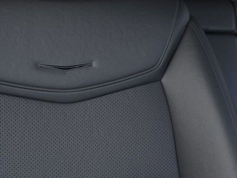 New 2025 Cadillac XT5 Premium Luxury w/ LPO, Floor Liner Package image 21