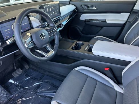 Used 2024 Honda Prologue Elite image 9
