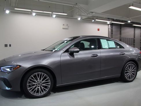 Certified 2025 Mercedes-Benz CLA 250 4MATIC image 4