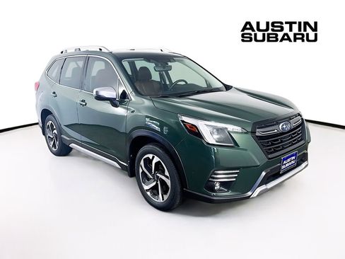 Used 2023 Subaru Forester Touring image 1