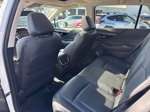 Used 2022 Subaru Outback Limited w/ Popular Package #2 AWD/4WD image 16