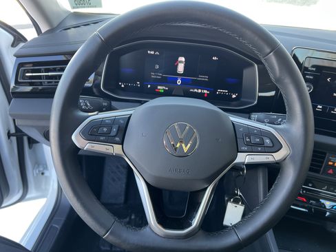 Certified 2025 Volkswagen Jetta S image 15