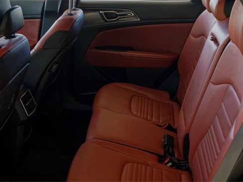 Used 2023 Kia Sportage SX image 24