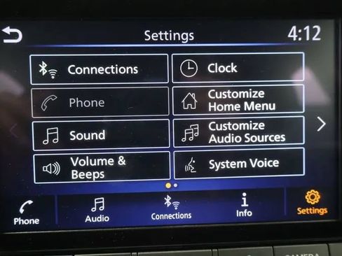 Used 2025 Nissan Altima 2.5 SV FWD image 30