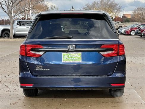 Used 2022 Honda Odyssey EX image 4