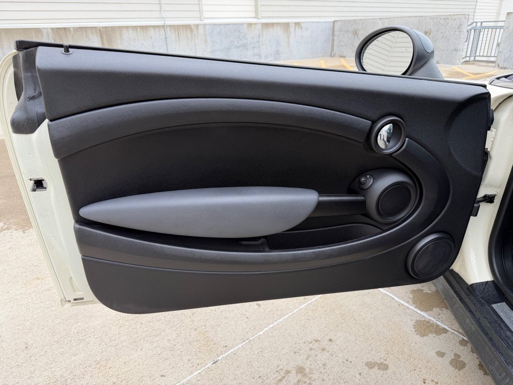 Used 2012 MINI Cooper Hardtop FWD image 9