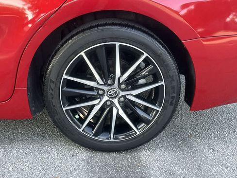 Used 2023 Toyota Camry SE FWD image 10
