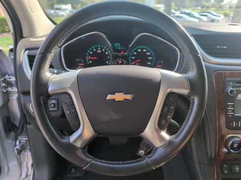 Used 2014 Chevrolet Traverse LT AWD/4WD image 18