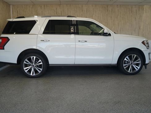 Used 2021 Ford Expedition Limited AWD/4WD image 6
