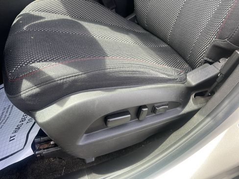 Used 2015 Chevrolet Equinox LT w/ Driver Convenience Package AWD/4WD image 15