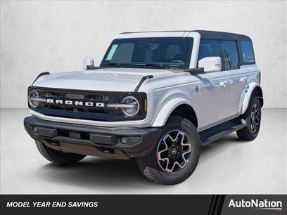 New 2025 Ford Bronco Outer Banks