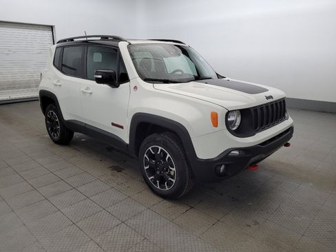 Used 2023 Jeep Renegade Trailhawk image 13