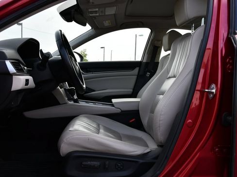 Used 2020 Honda Accord EX-L image 16